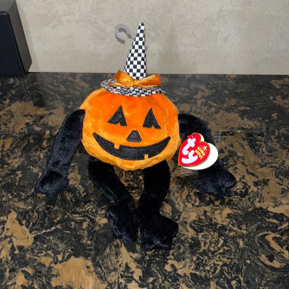 Ty Beanie Babies Trick R. Treat The Pumpkin 2006 Rare & Retired